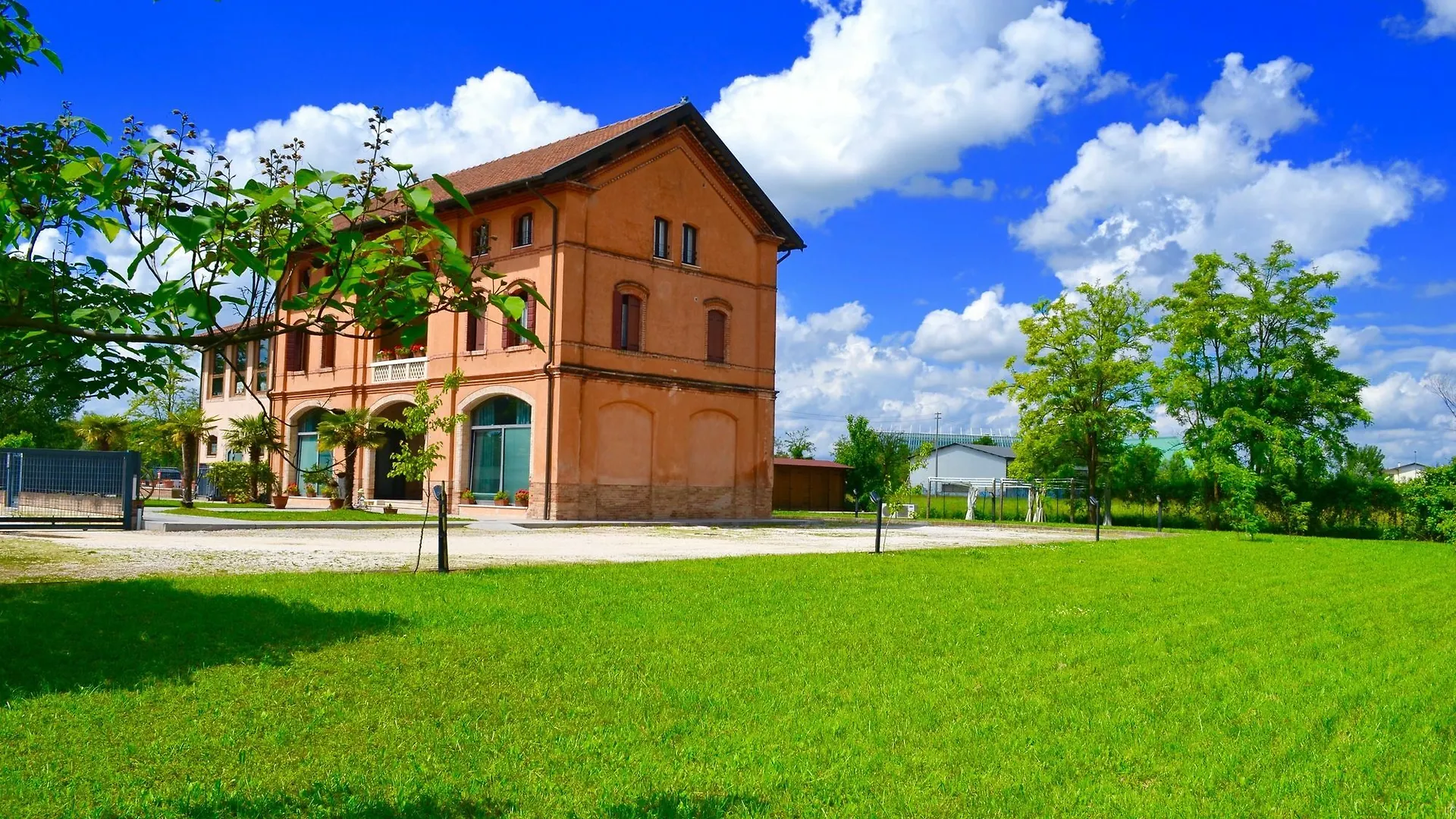 Residence Baco Da Seta Mestre